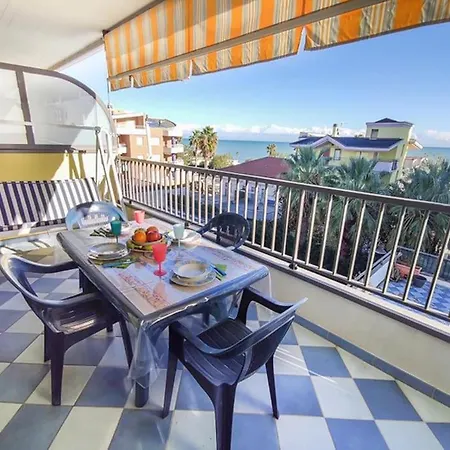 Apartamento Delizioso Bilocale Mayra Prima Fila Vista Mare *